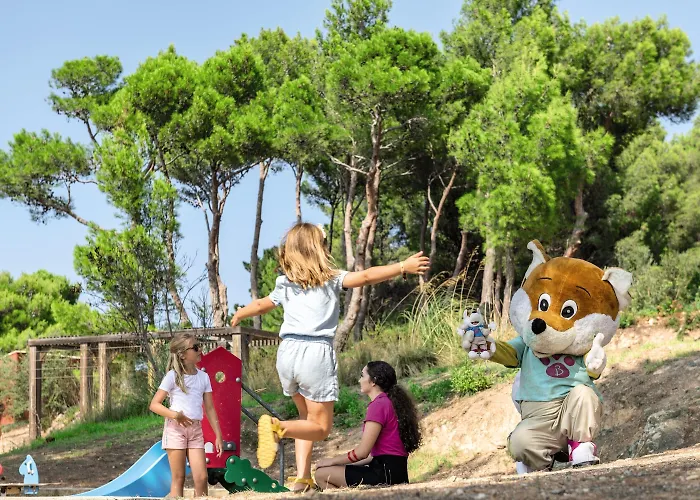 Belambra Clubs - Golfe De Lozari Otel