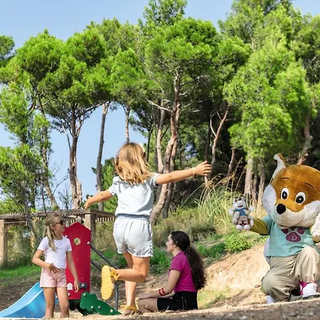 Belambra Clubs - Golfe De Lozari מלון 3*